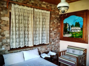 Гостиница Christofer's Rooms  Загора